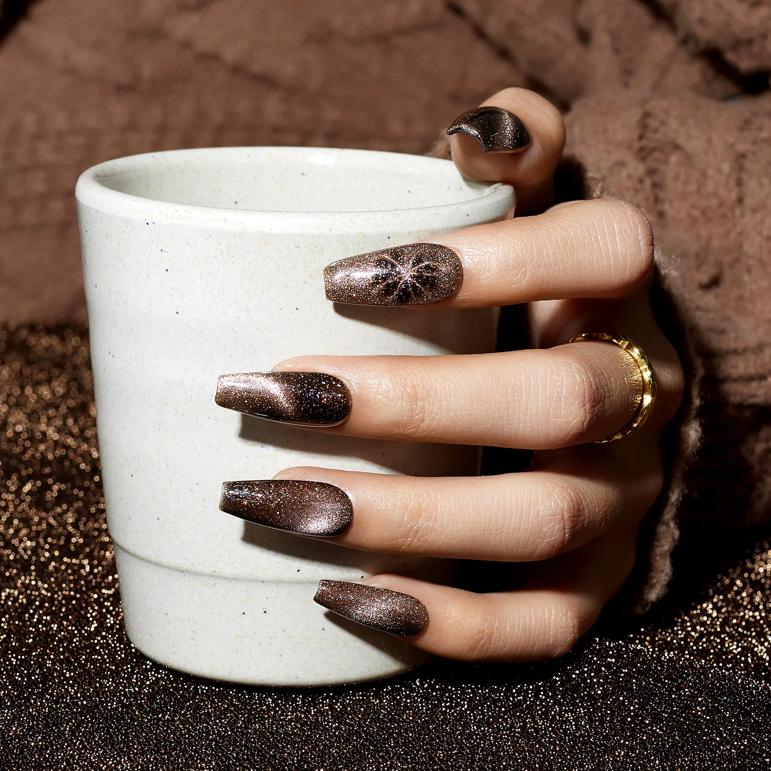 Amber Glitz - Image 3