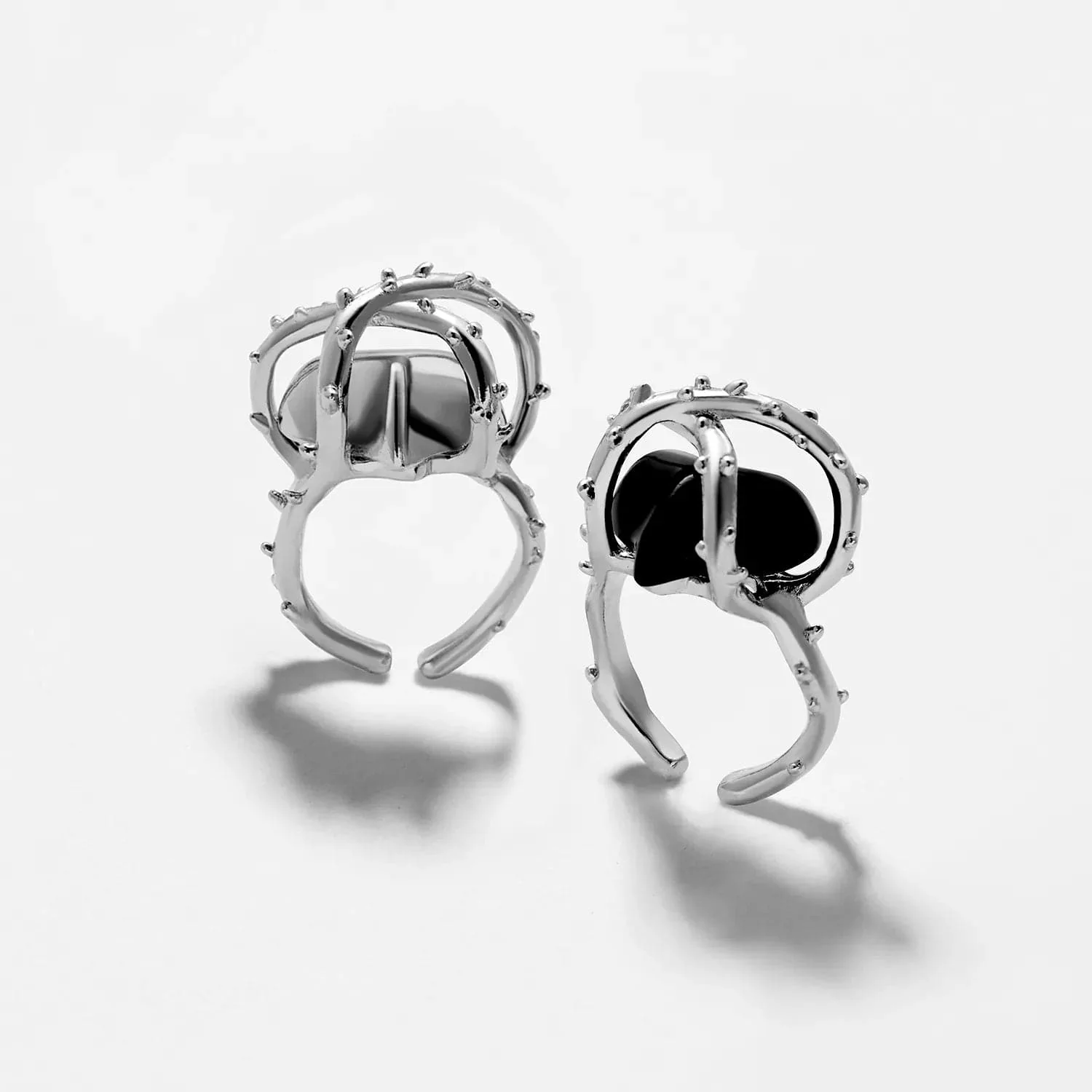 2Pcs Vintage Silver Knuckle Rings Set - Image 4